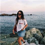 Studentessa universitaria offre ripetizioni